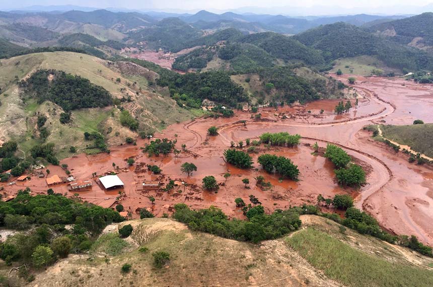 Justiça absolve Vale, Samarco e BHP pelo rompimento de barragem em Mariana